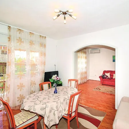 Kastel Kambelovac With Bath Apartamento