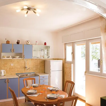 Kastel Kambelovac With Bath Apartamento Kaštela